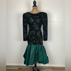 Pantagis Vintage 80's Evenings Dress Size 10 Green Velvet Taffeta USA Glitter